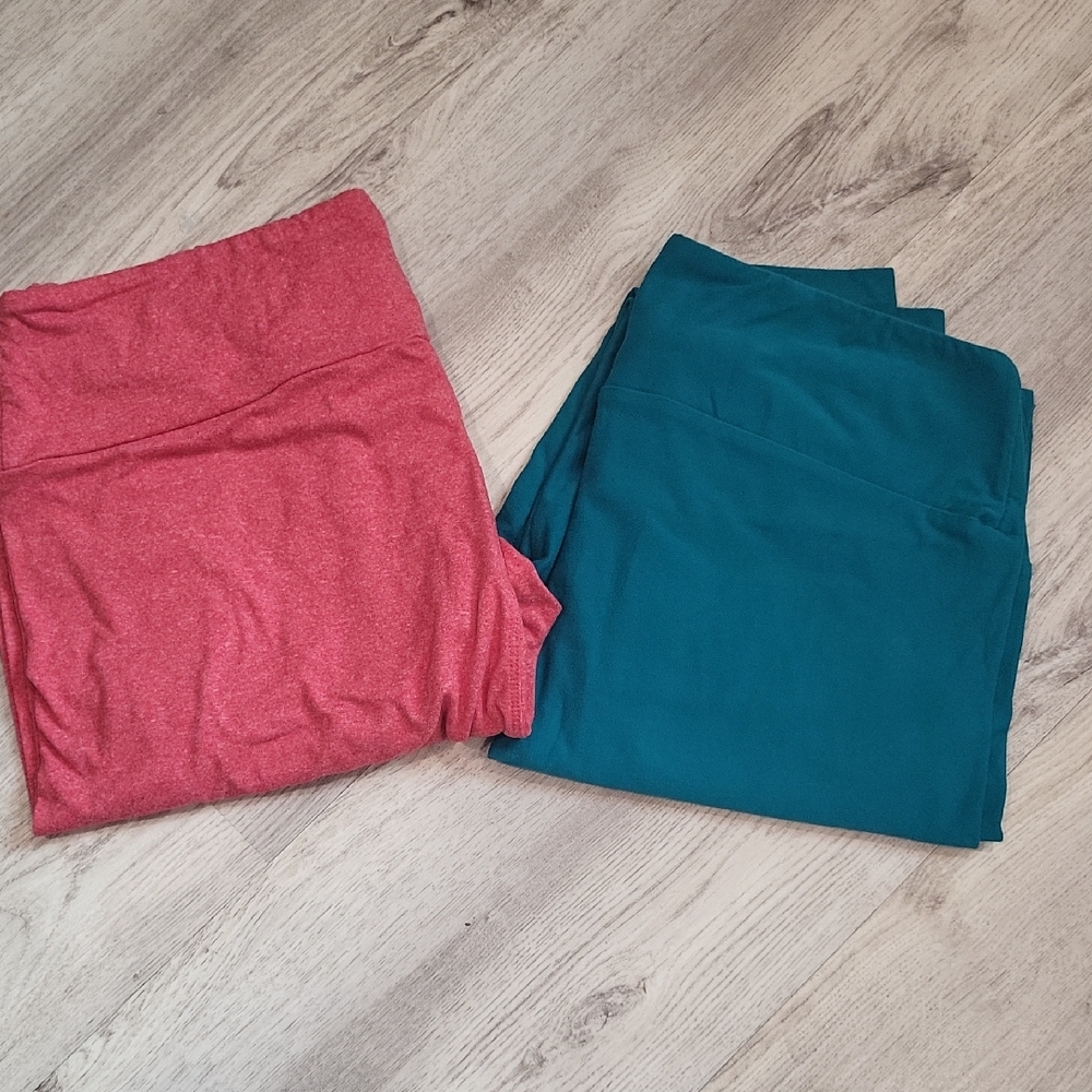 LuLaRoe Red And Teal Leggings Set